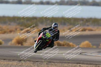 media/Dec-18-2022-SoCal Trackdays (Sun) [[8099a50955]]/Turn 14 (940am)/